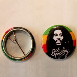 Petit badge Bob Marley