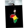 Piercing nombril en carte d’Afrique
