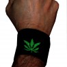 Bracelet poignet feuille verte