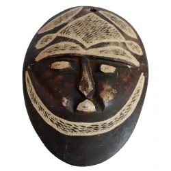 Masque africain decoratif en pierre