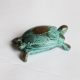 Petite tortue en bronze artisanat