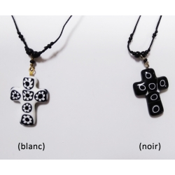 Creation collier croix verre de Murano