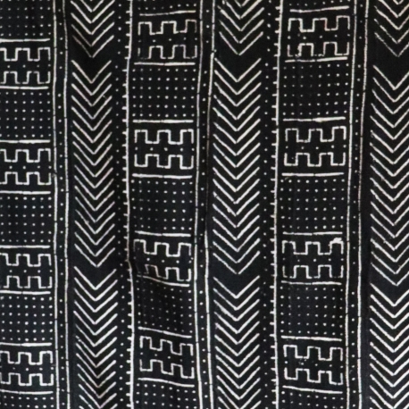 Tissu artisanal africain noir et blanc detail